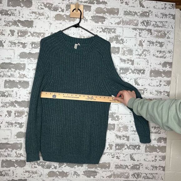 Sahalia | women crewneck long sleeve knitted sweater - Picture 6 of 10